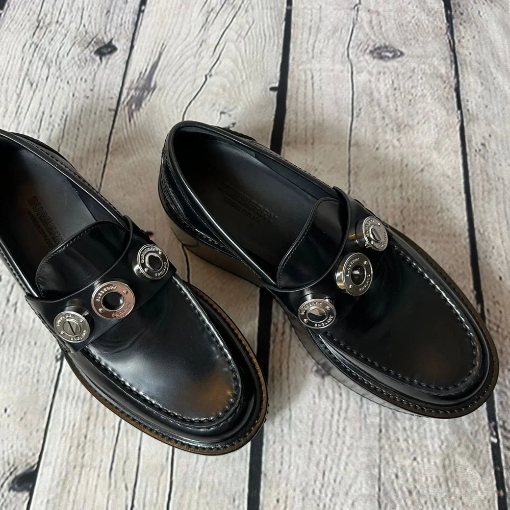New Burberry 70mm Broadbook Leather Wedge Loafers - Picture 3 of 13